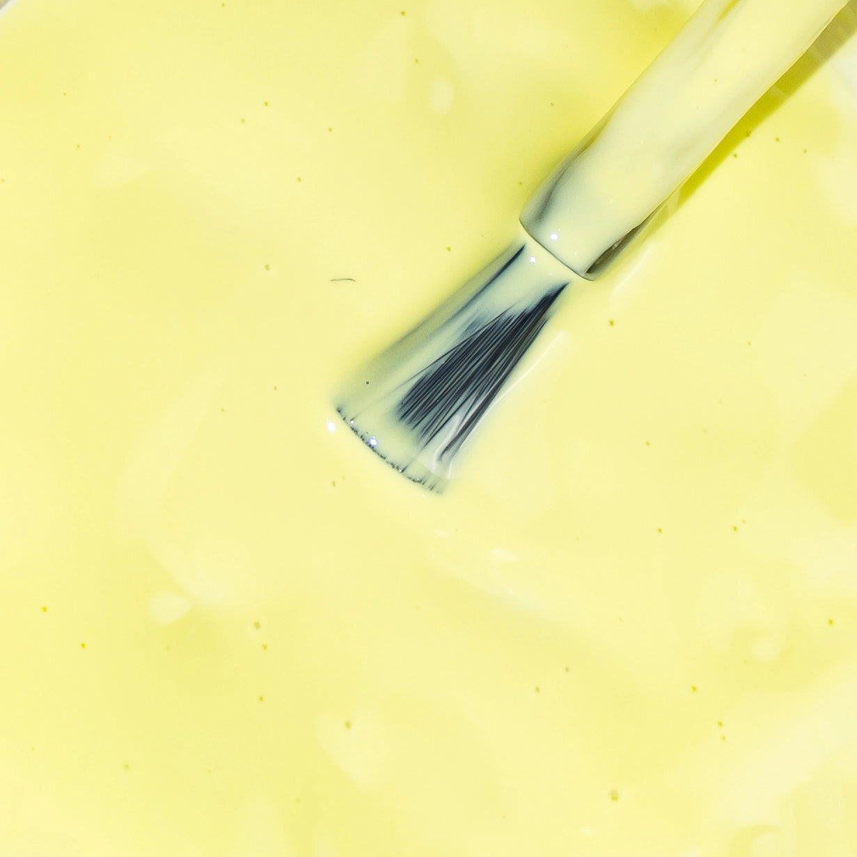 Lunar or later HEMA Free Gel Polish